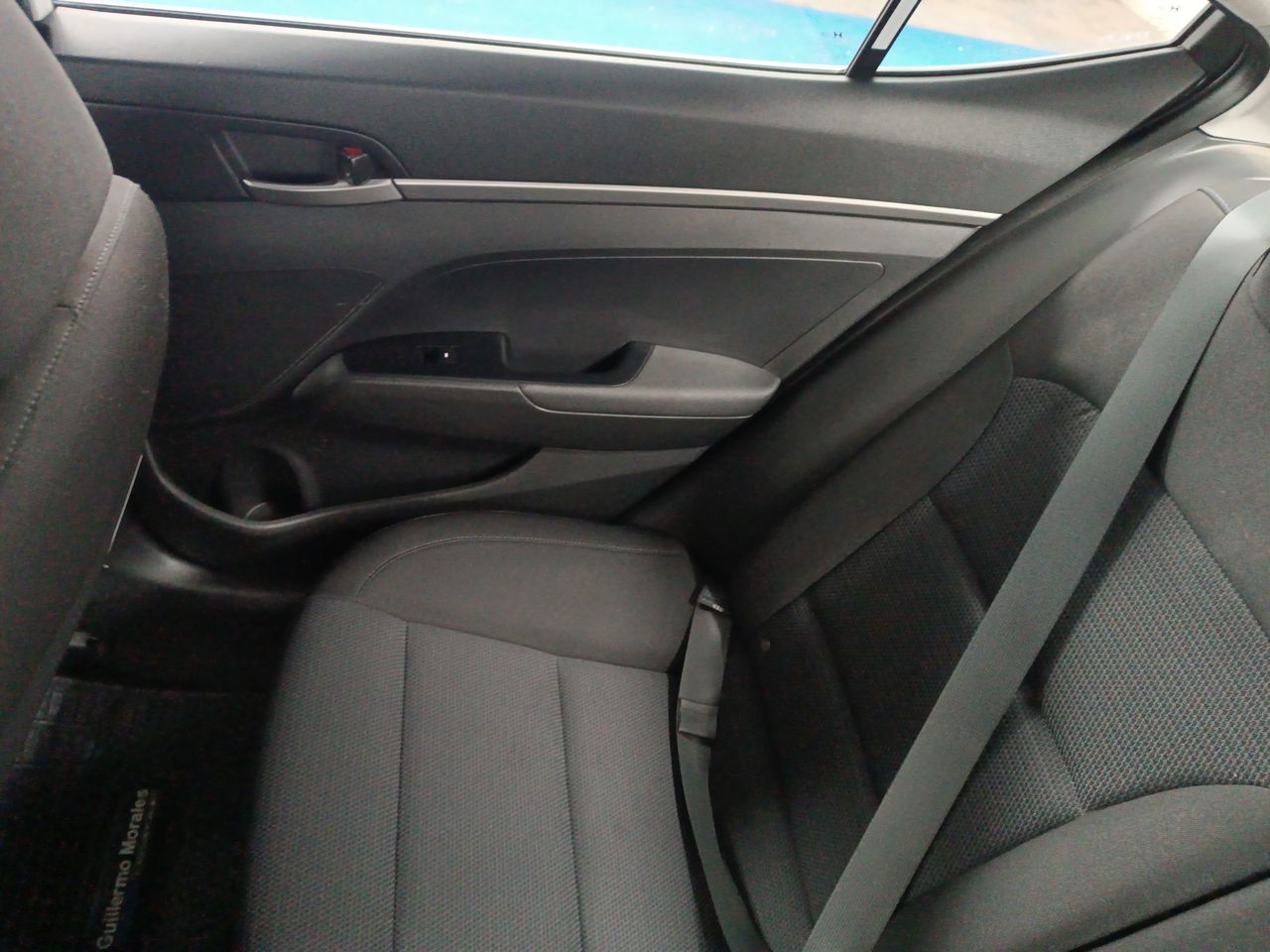 HYUNDAI - 12