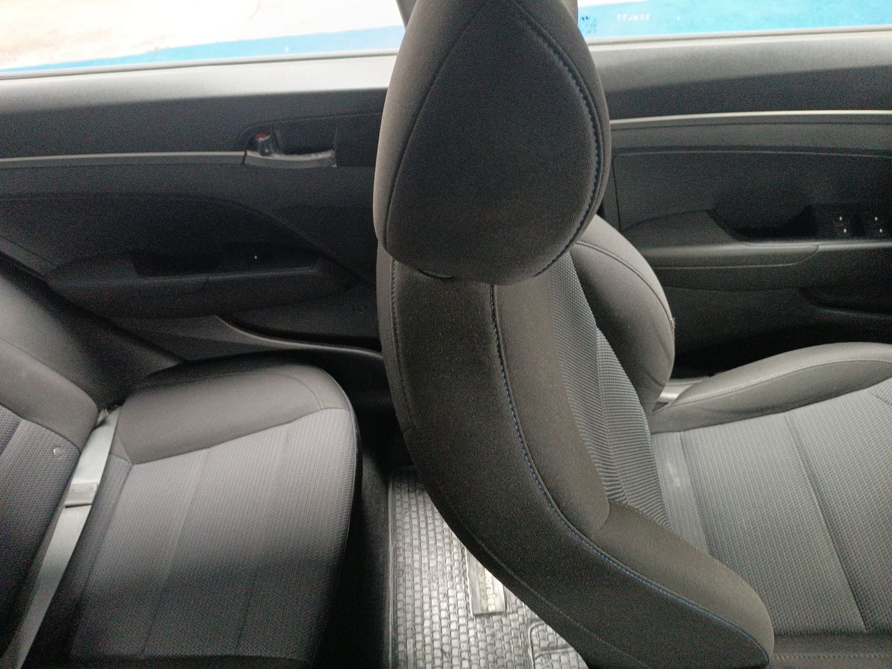 HYUNDAI - 15
