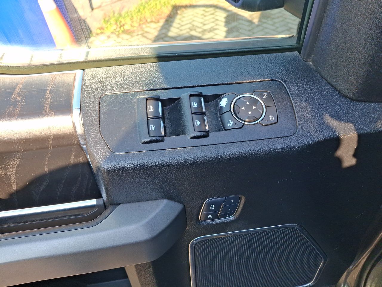 FORD - 14