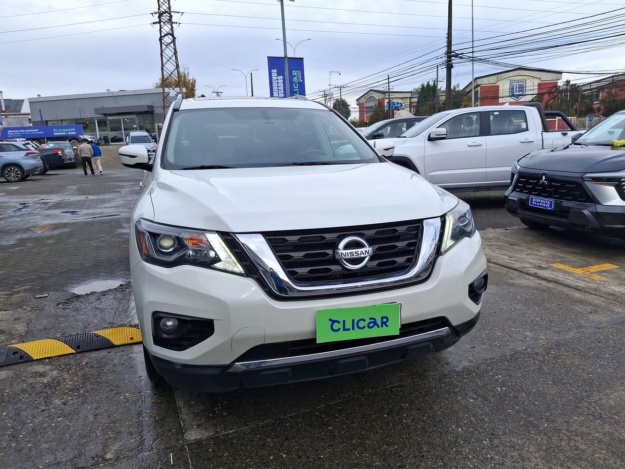 NISSAN - 2