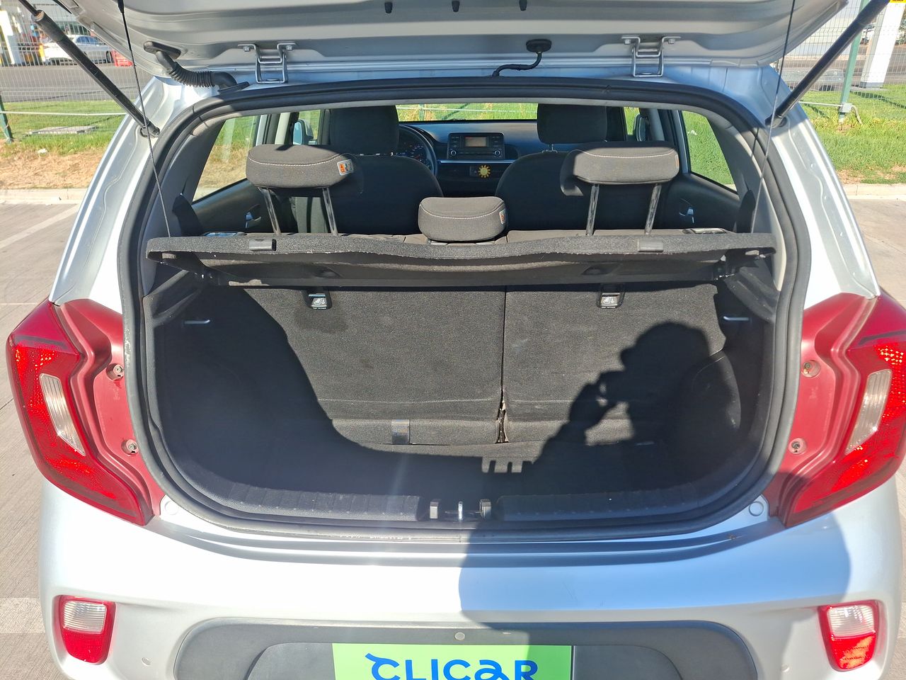 KIA - 21