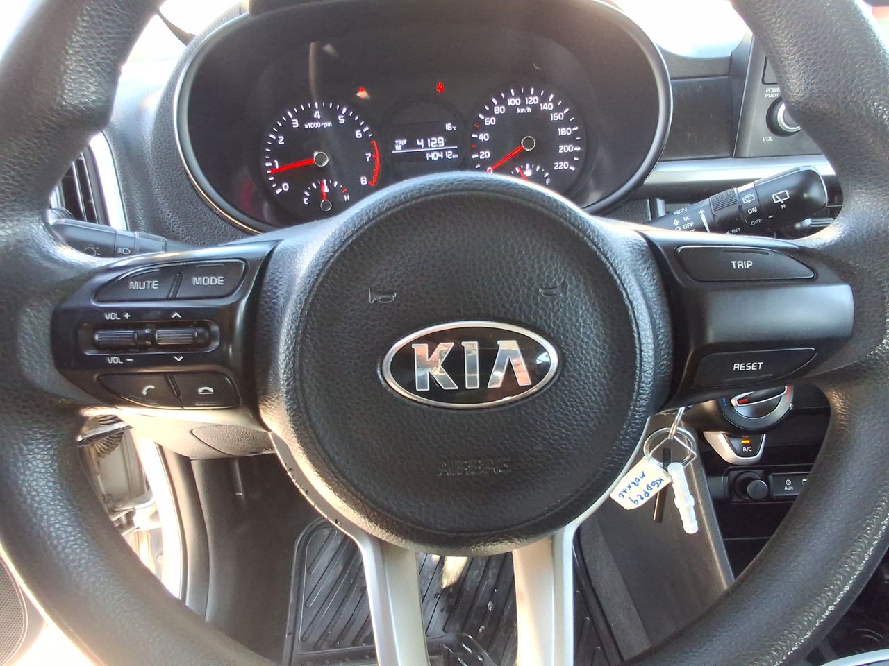 KIA - 25