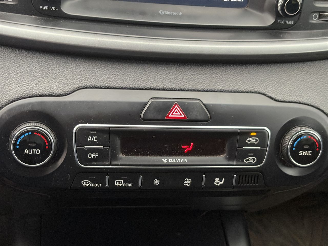 KIA Sorento — foto 19 de 20