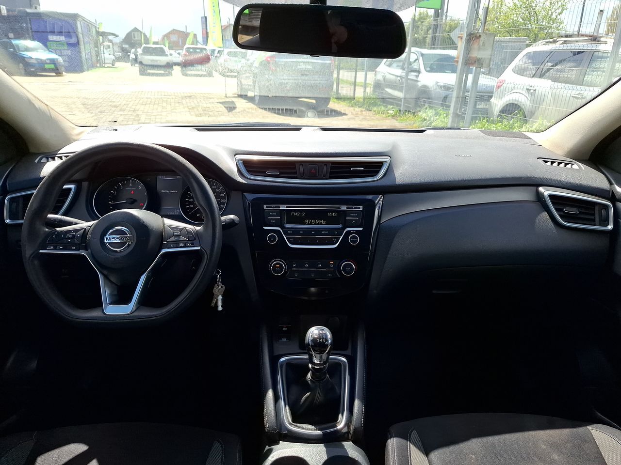 Nissan Qashqai — foto 31 de 33