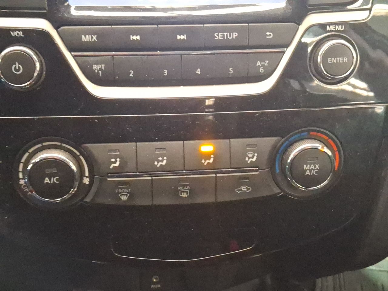 NISSAN - 19
