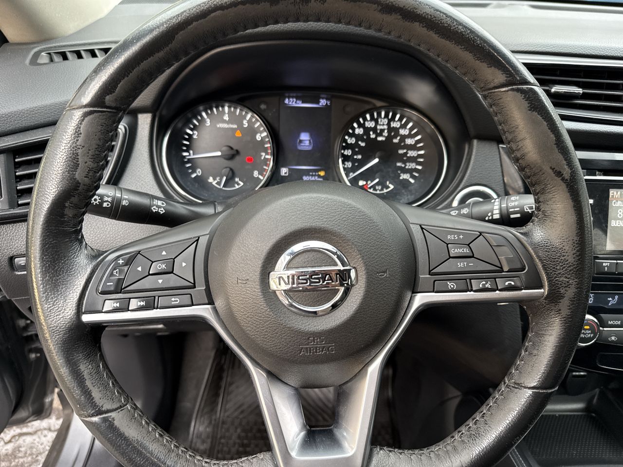 NISSAN - 17