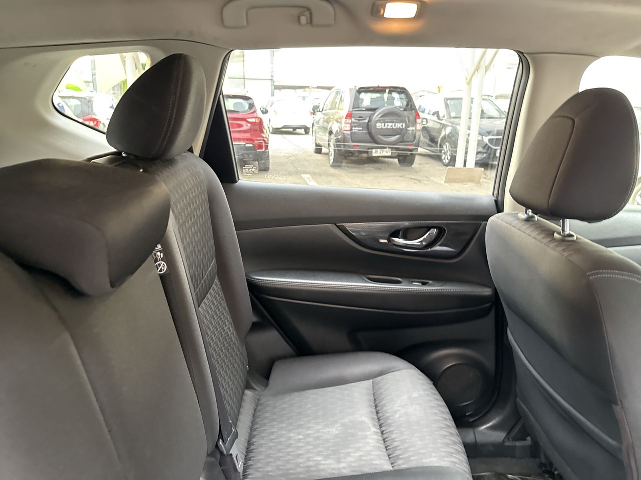 NISSAN - 6