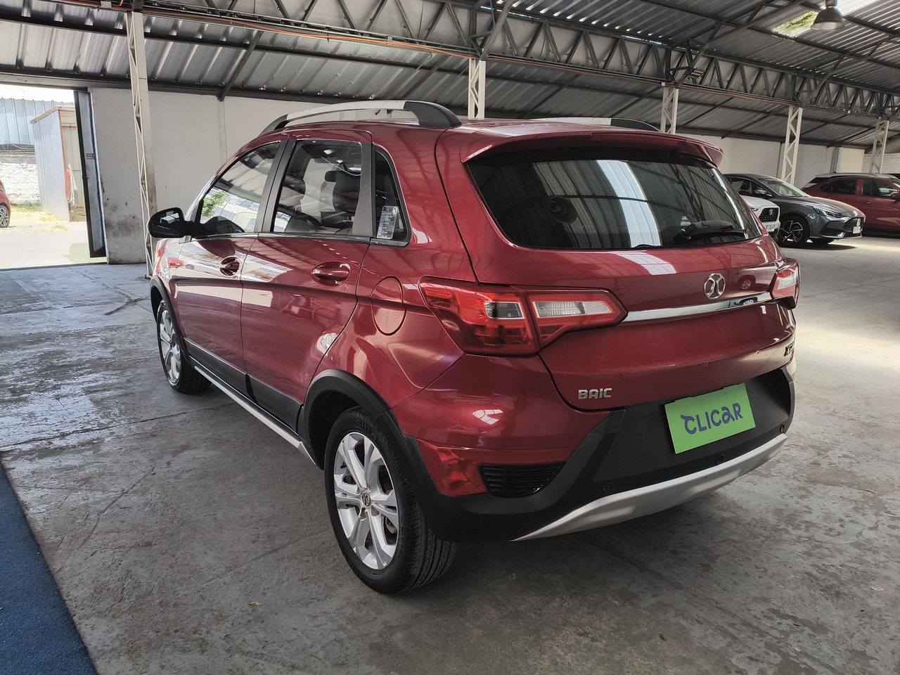 BAIC - 5