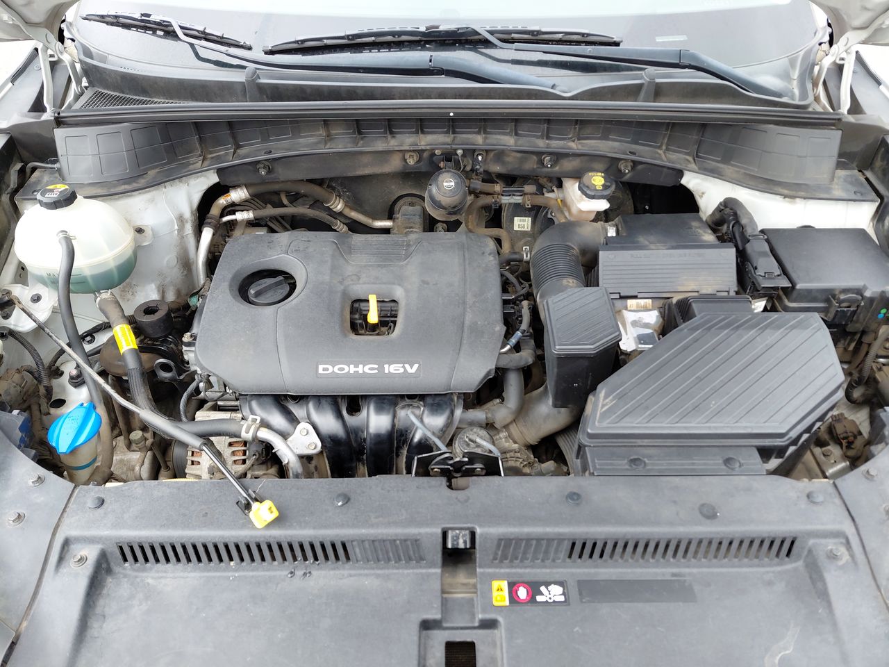 HYUNDAI - 16