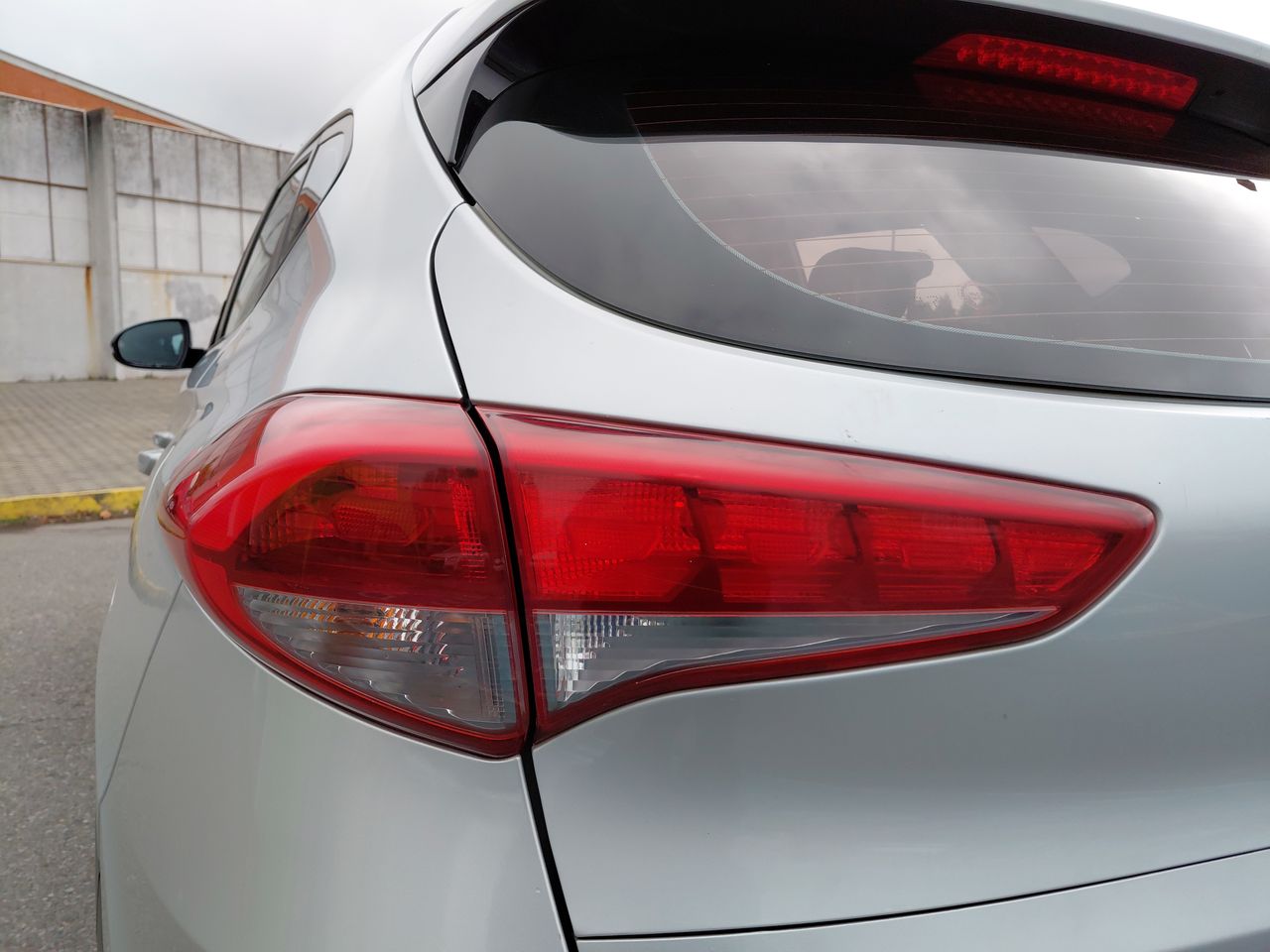 HYUNDAI - 19