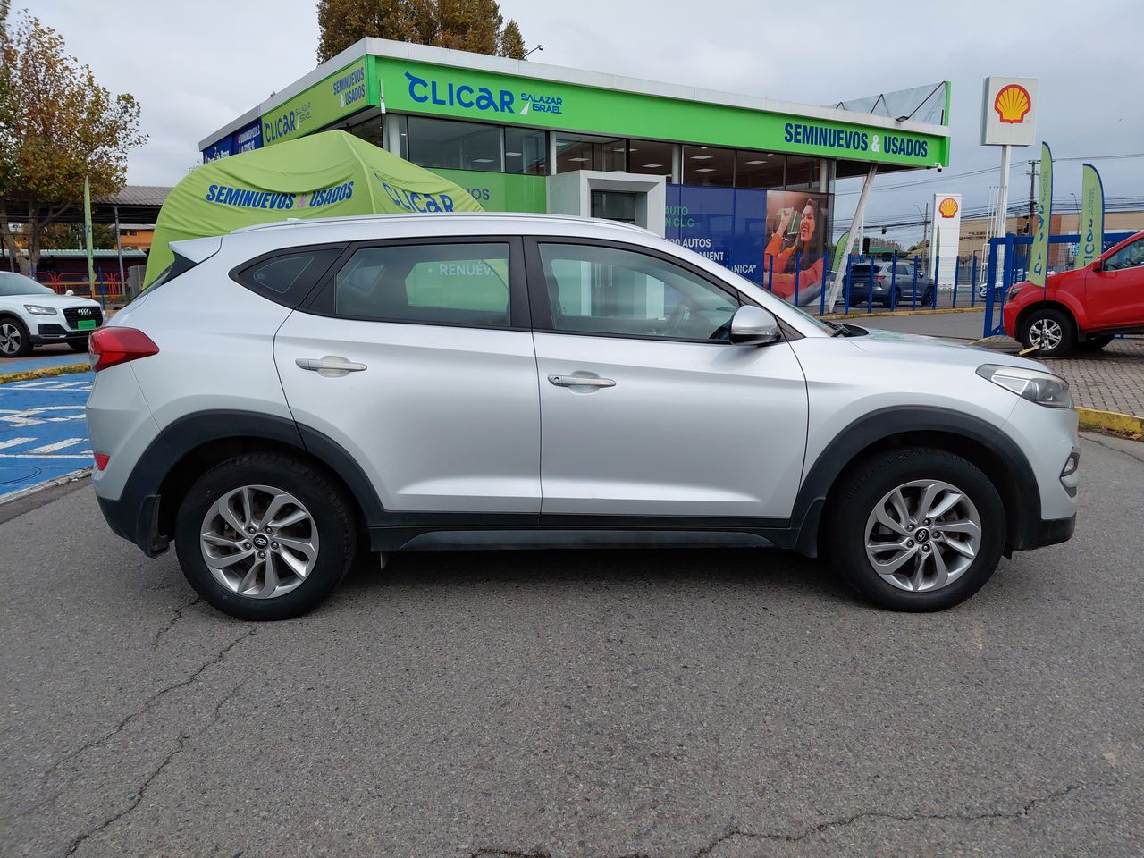 HYUNDAI - 8