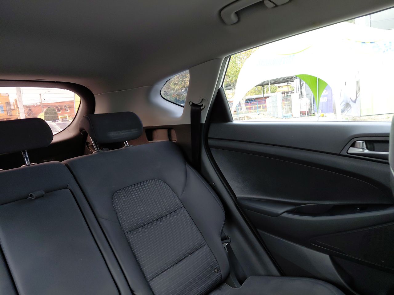 HYUNDAI - 13