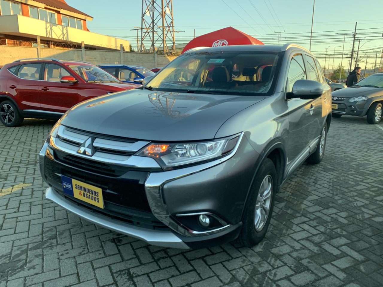 MITSUBISHI - 3