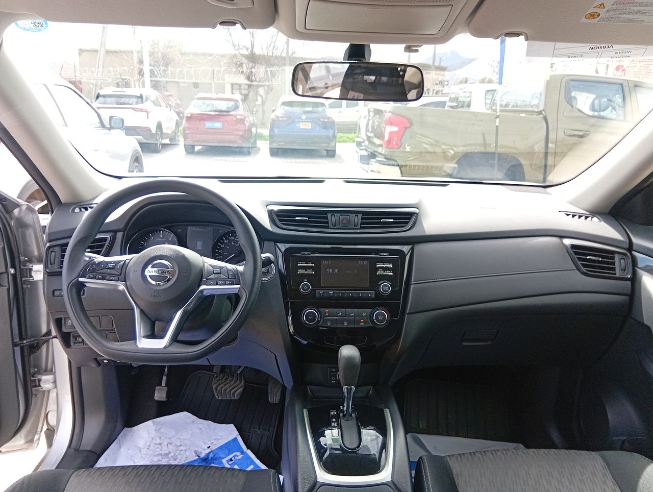 NISSAN - 29