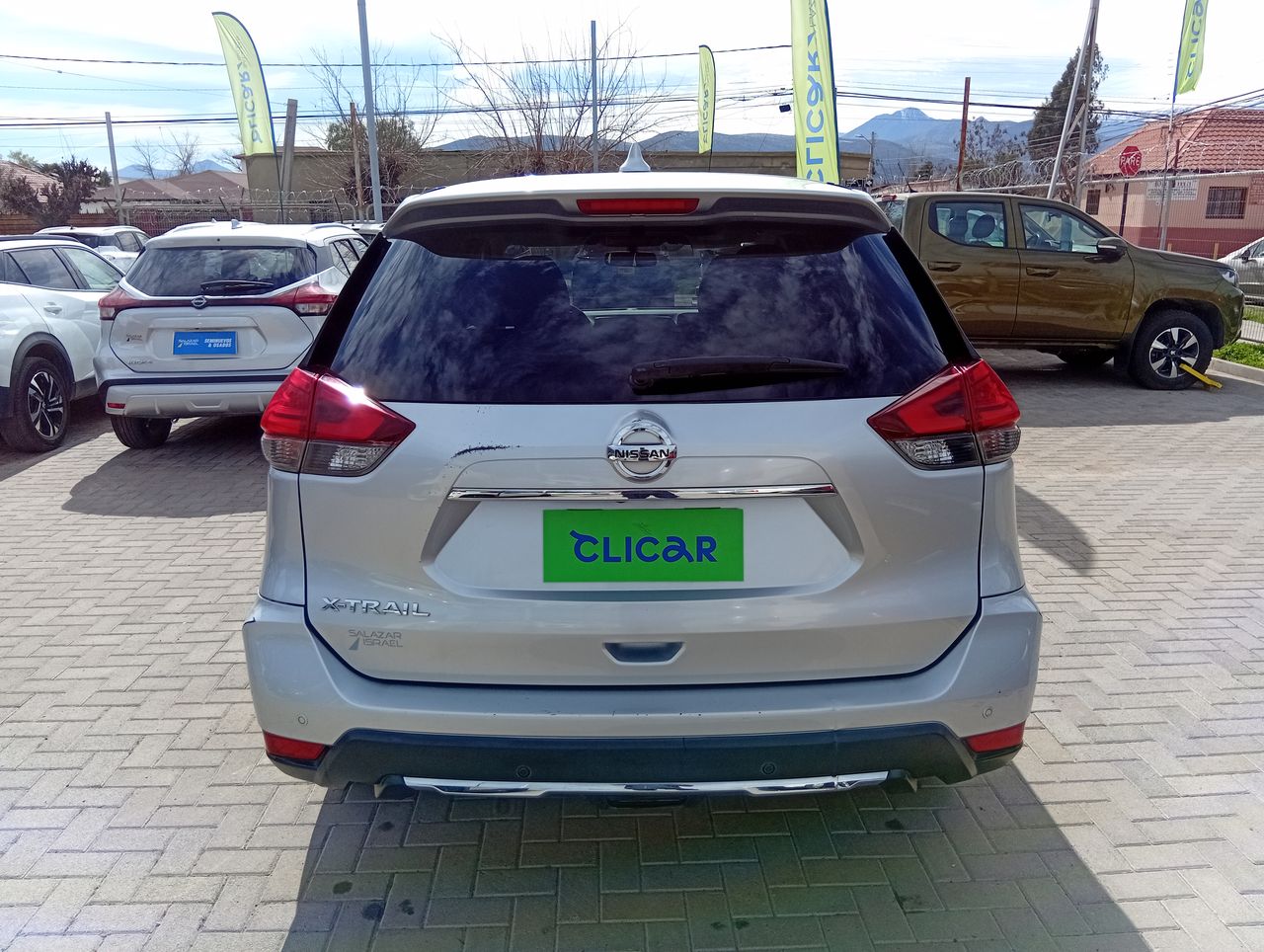 NISSAN - 6