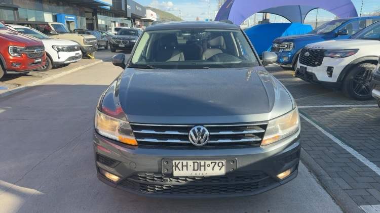 VOLKSWAGEN - 2