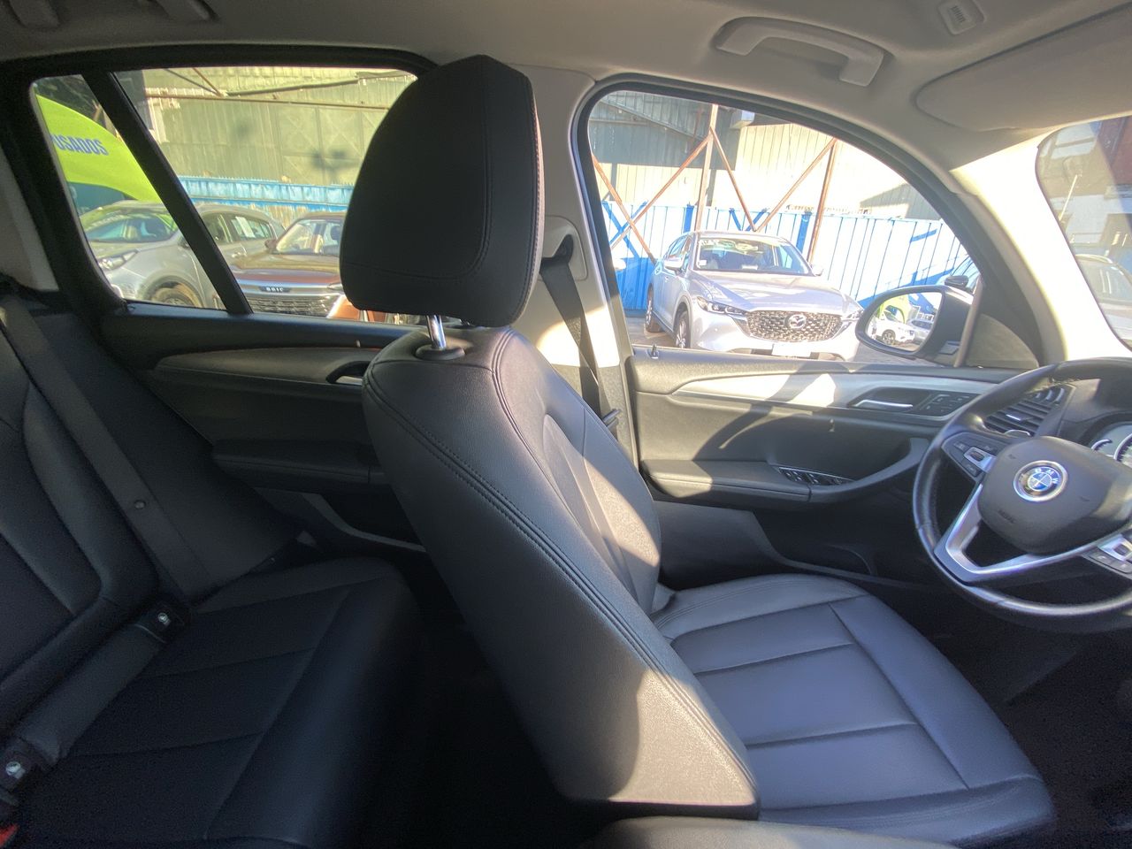 BMW - 7