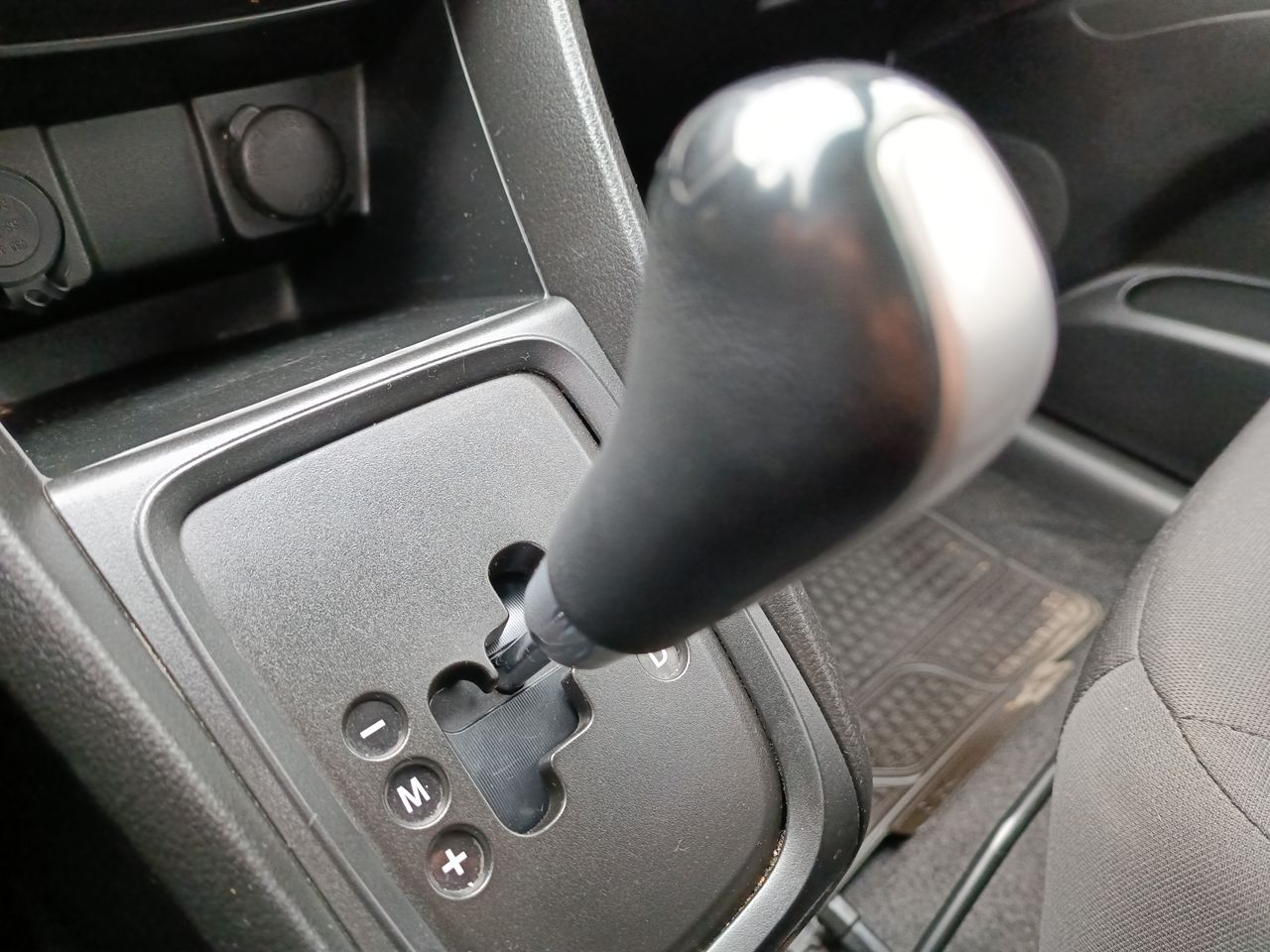 SUZUKI - 28