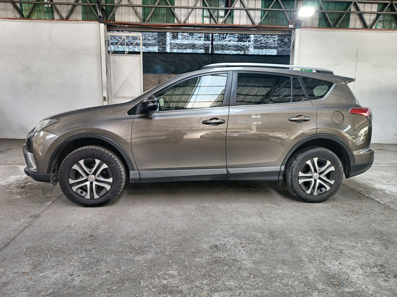 TOYOTA - 3