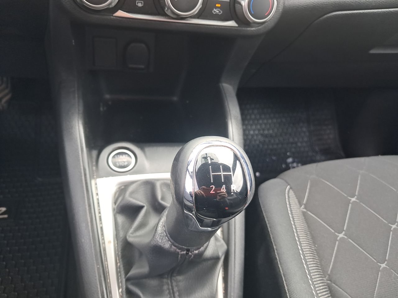 NISSAN - 30