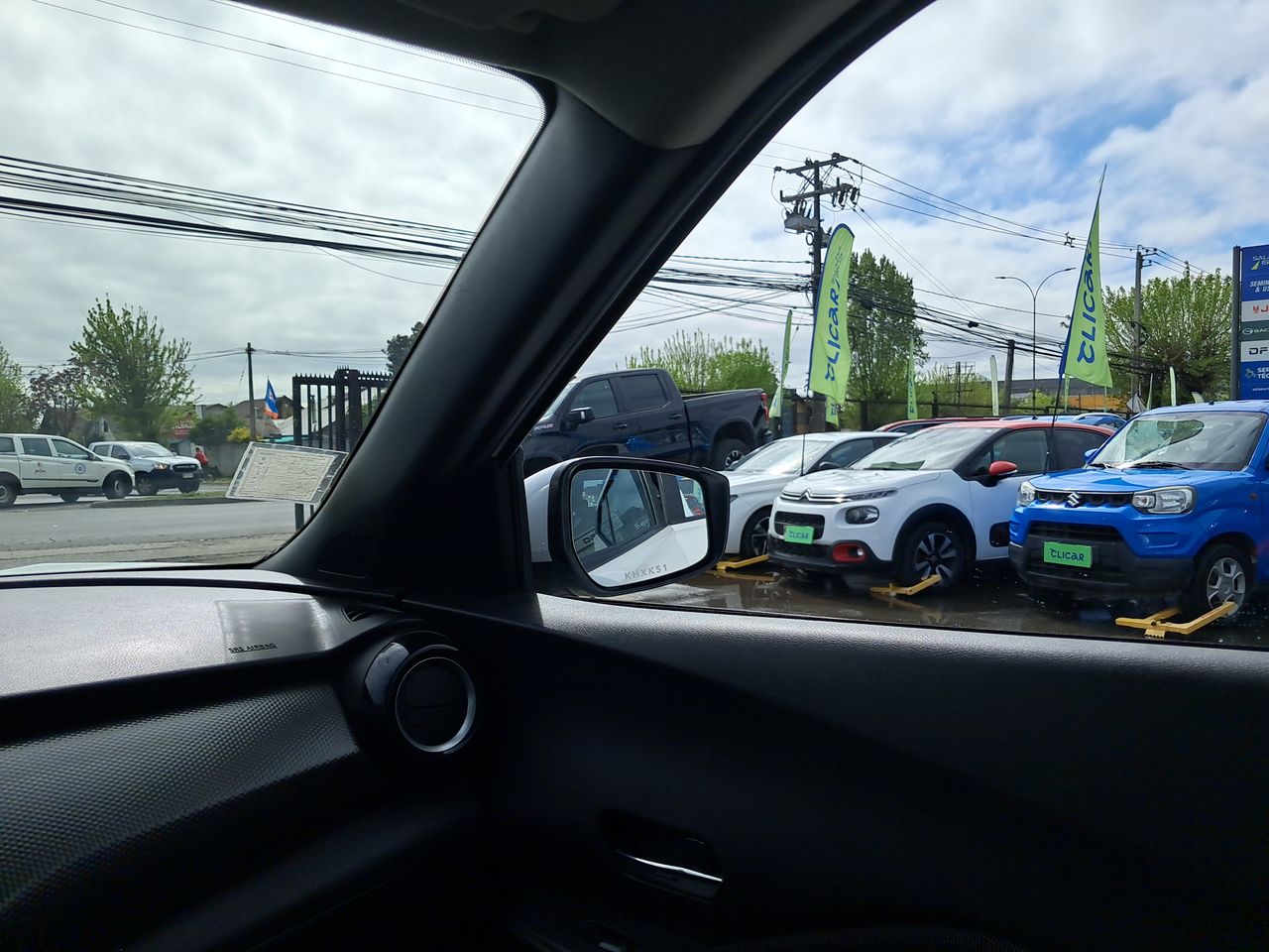NISSAN - 10