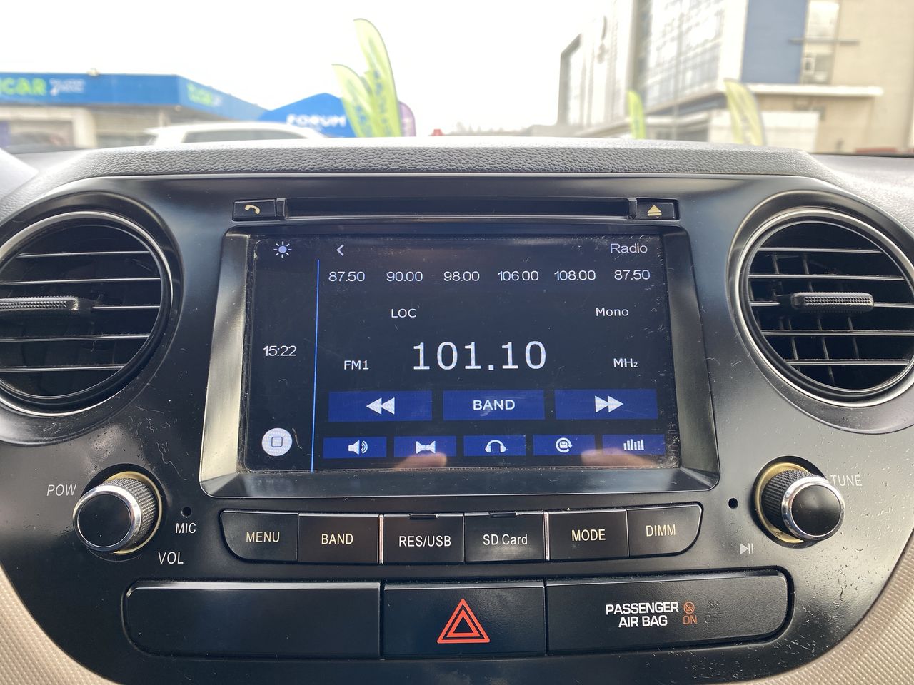HYUNDAI - 20