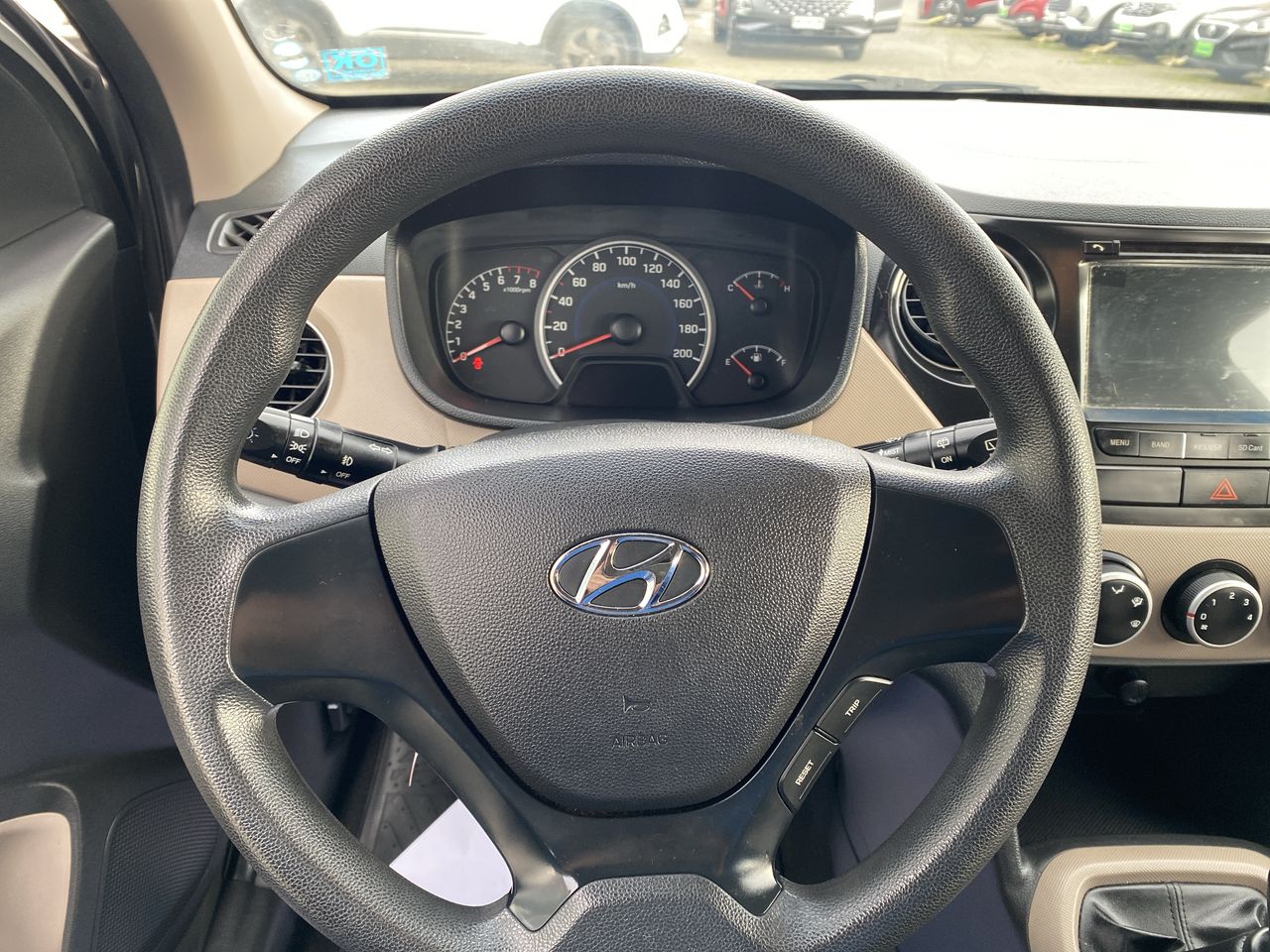 HYUNDAI - 17
