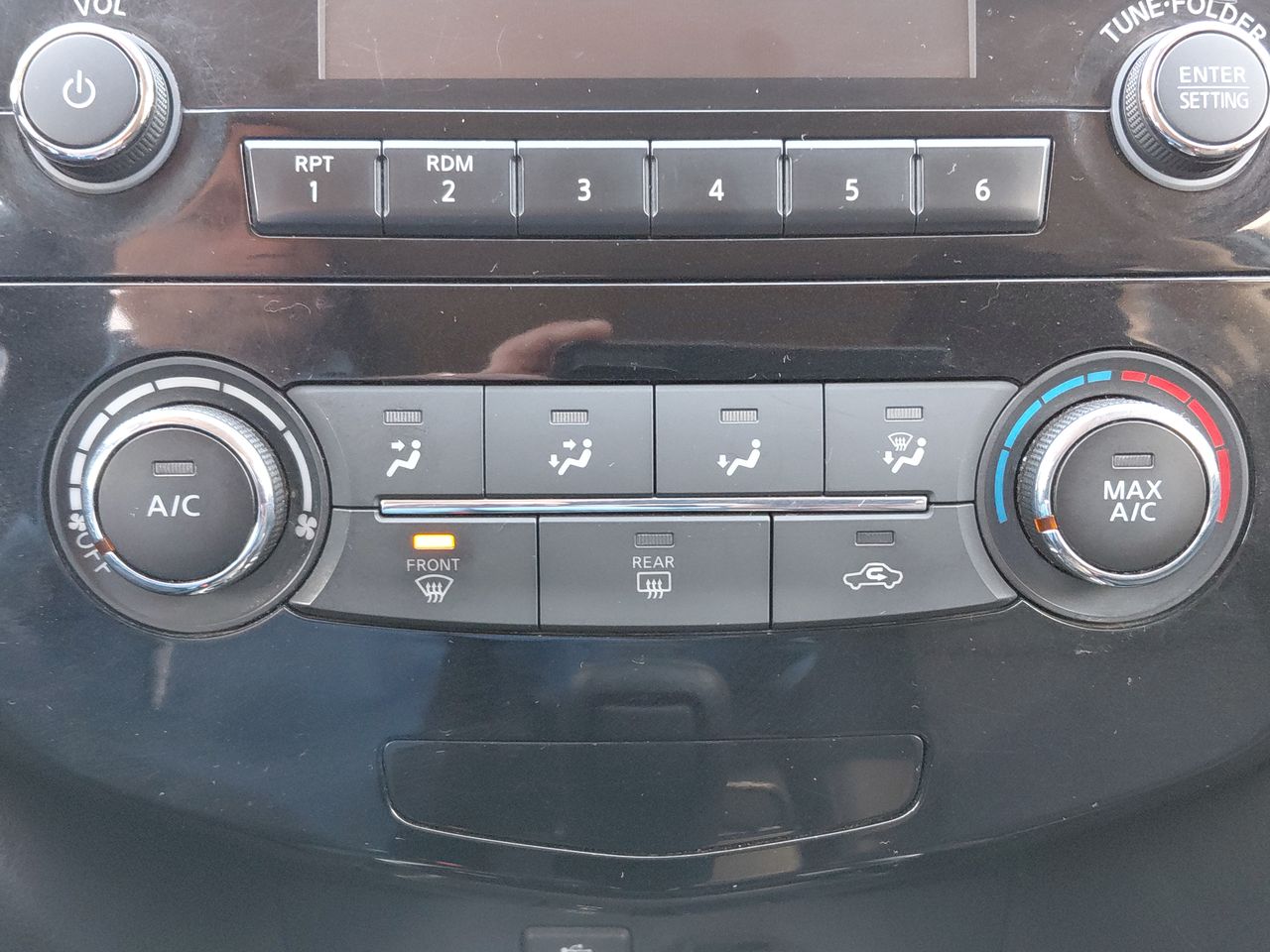 NISSAN - 30