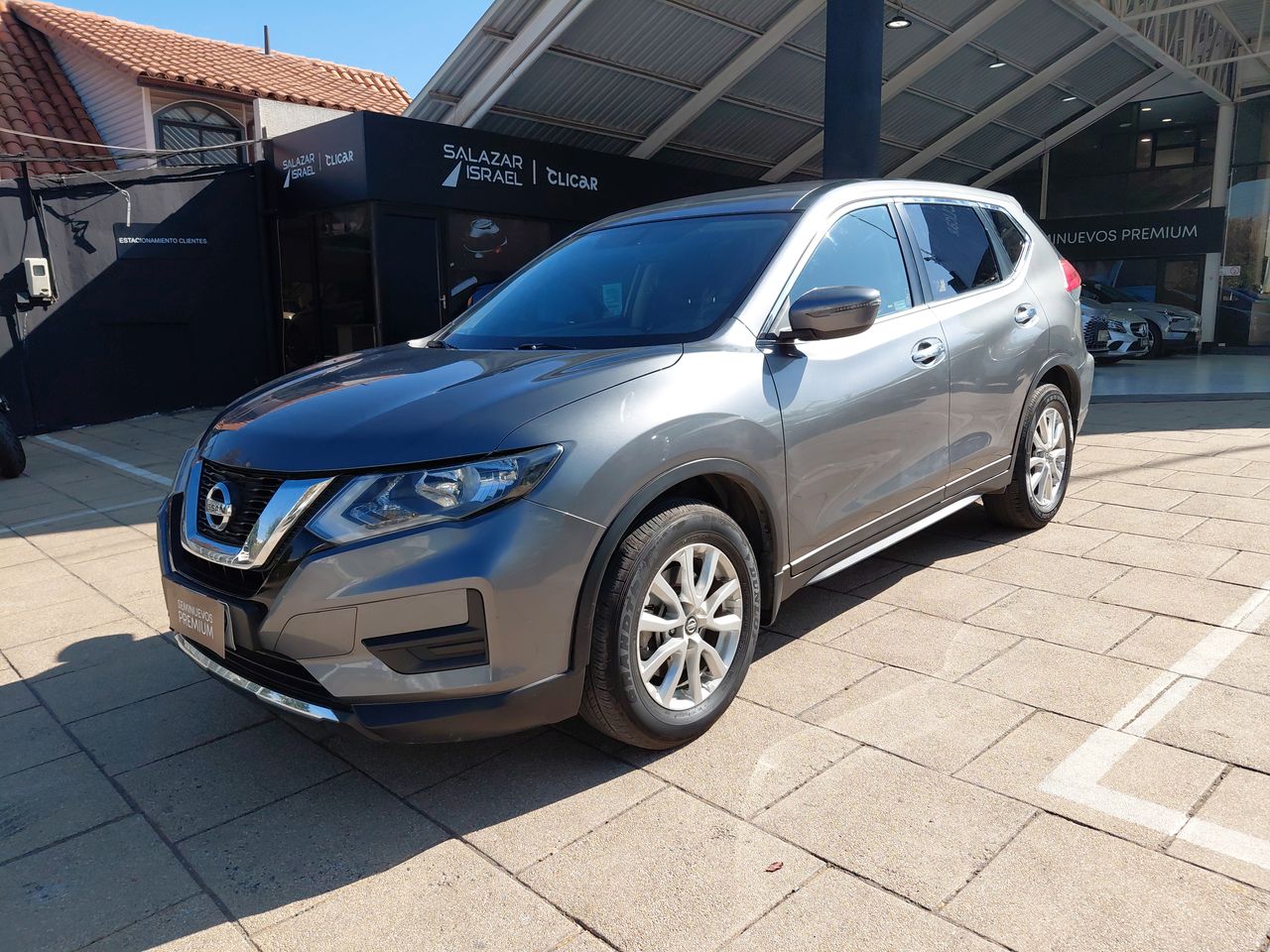 NISSAN - 3