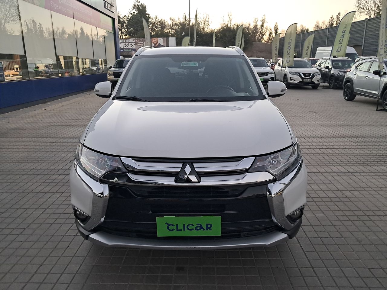 MITSUBISHI - 2