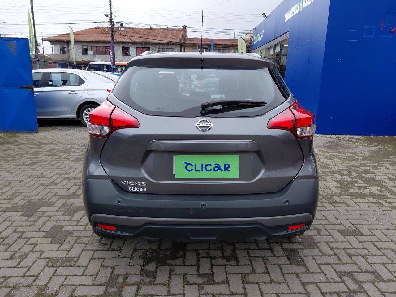 NISSAN - 6