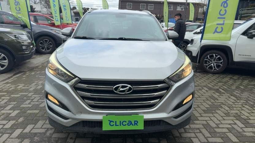 HYUNDAI - 2