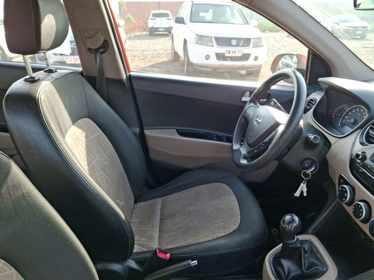 HYUNDAI - 7