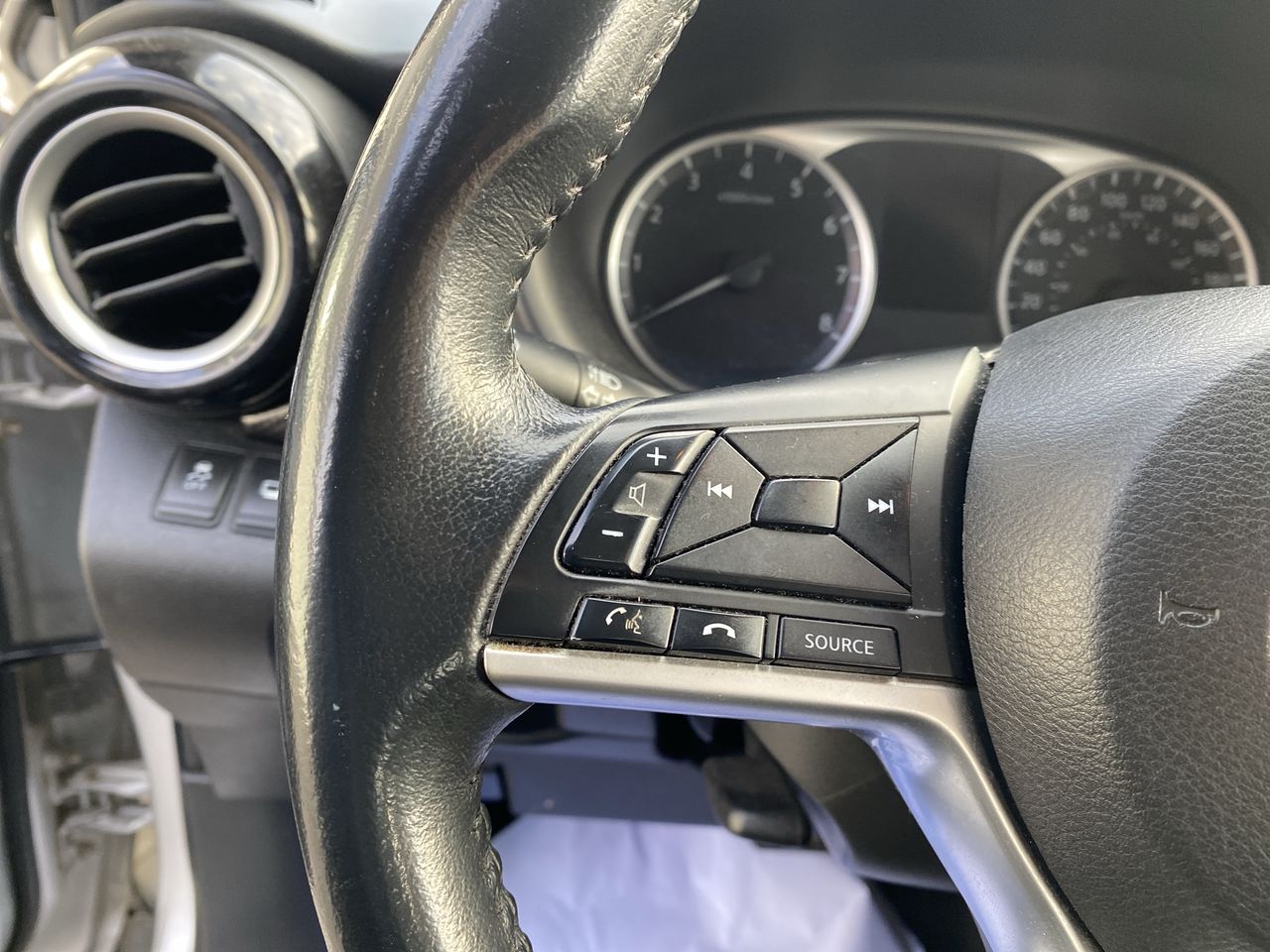 Nissan Kicks — foto 19 de 26