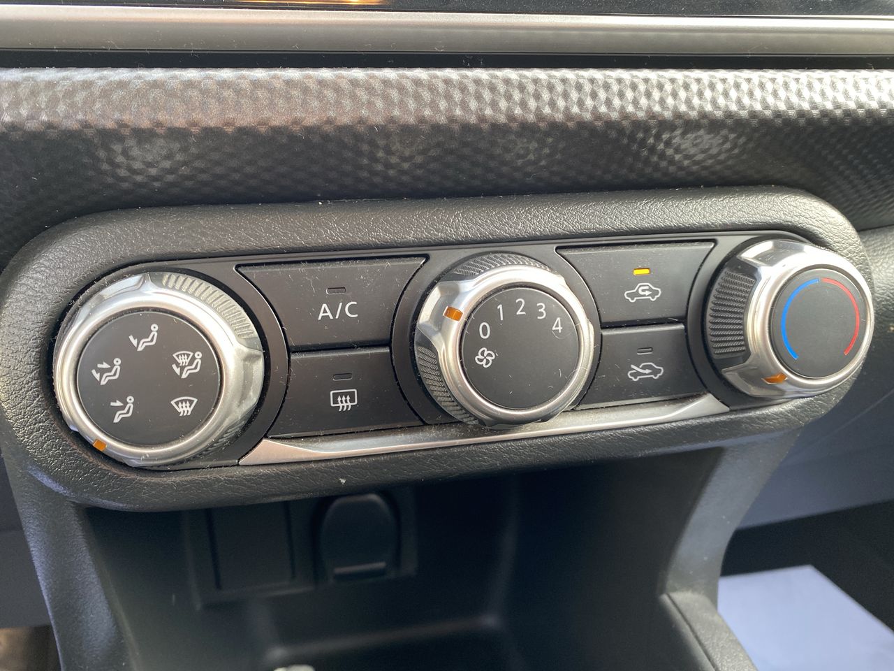 Nissan Kicks — foto 22 de 26