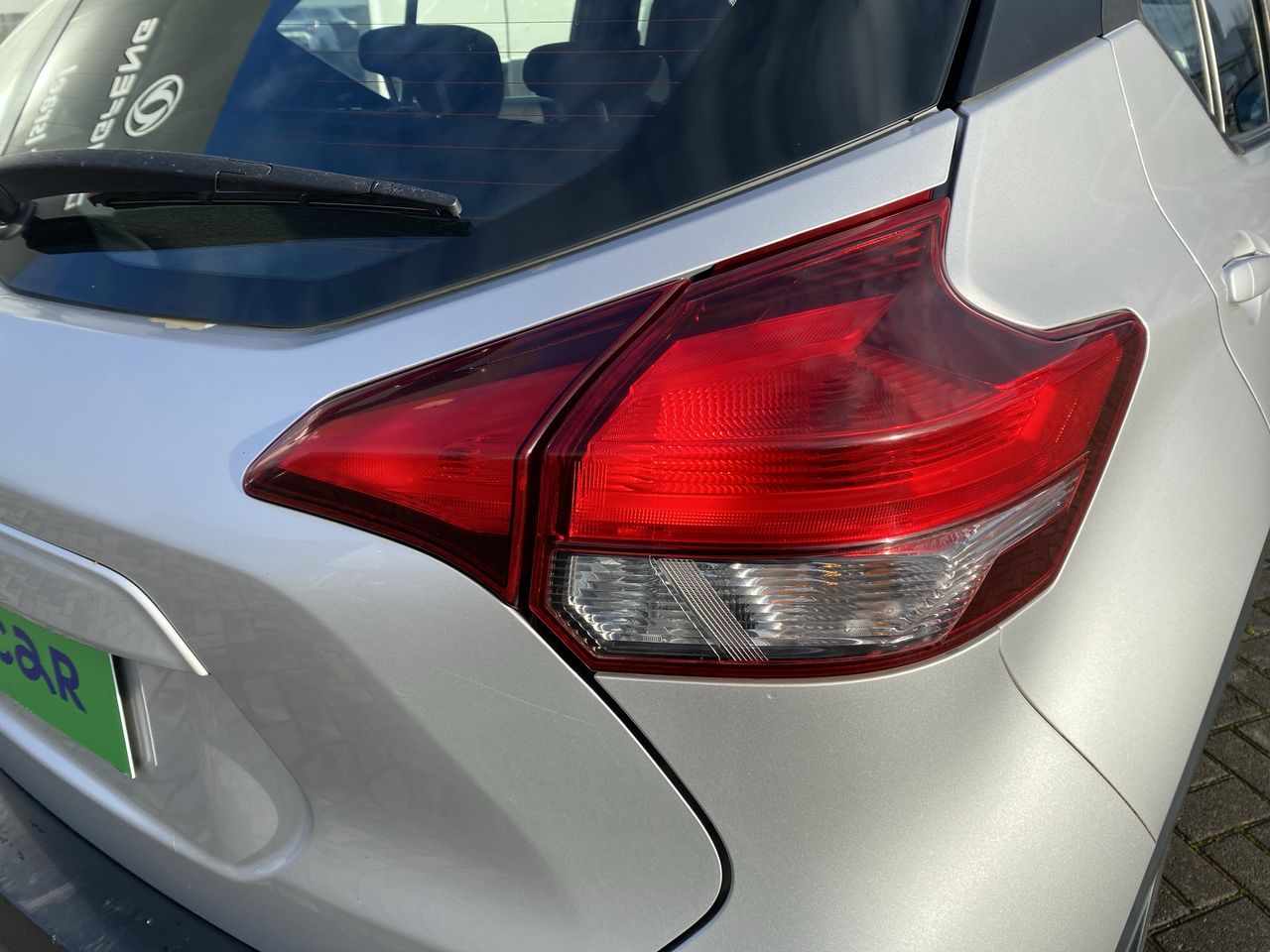Nissan Kicks — foto 13 de 26