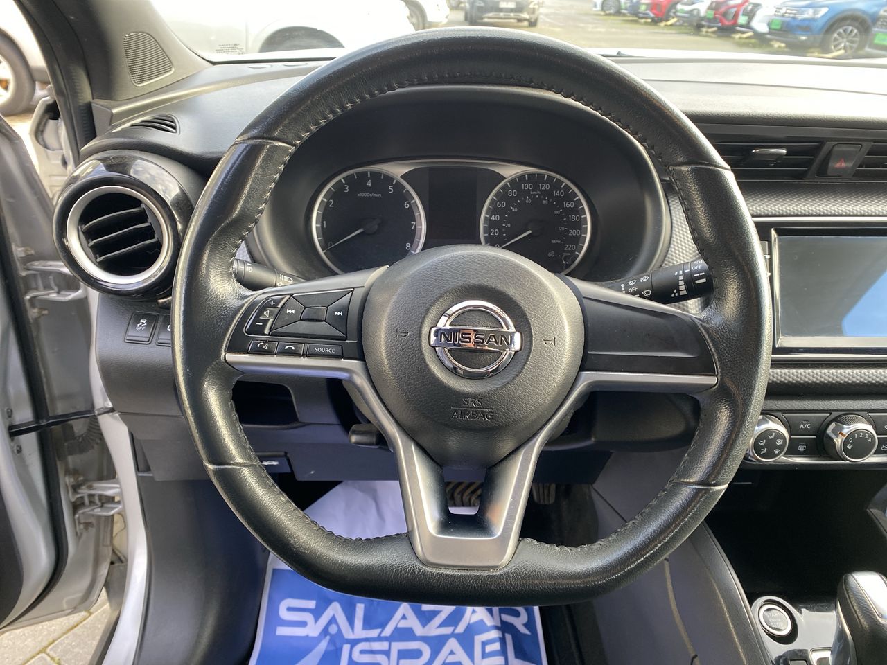Nissan Kicks — foto 18 de 26