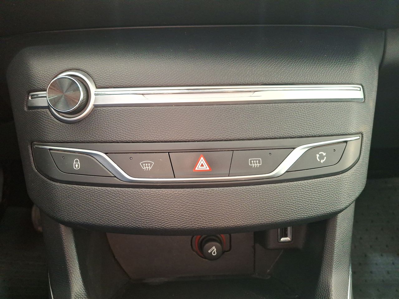 PEUGEOT - 27