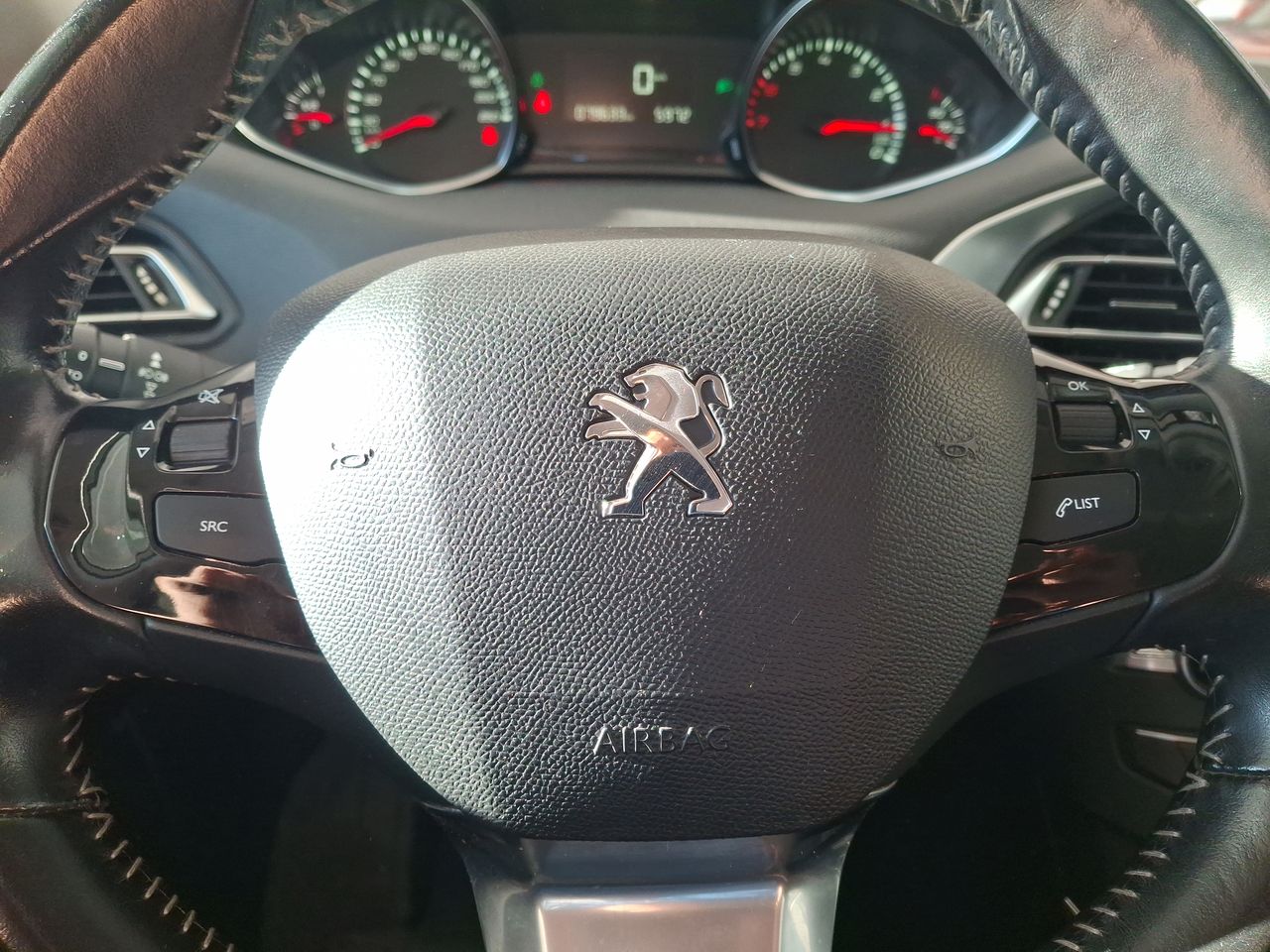 PEUGEOT - 23