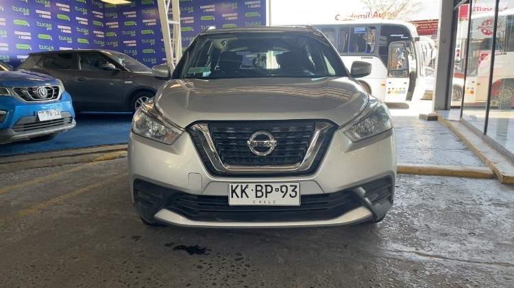 NISSAN - 2