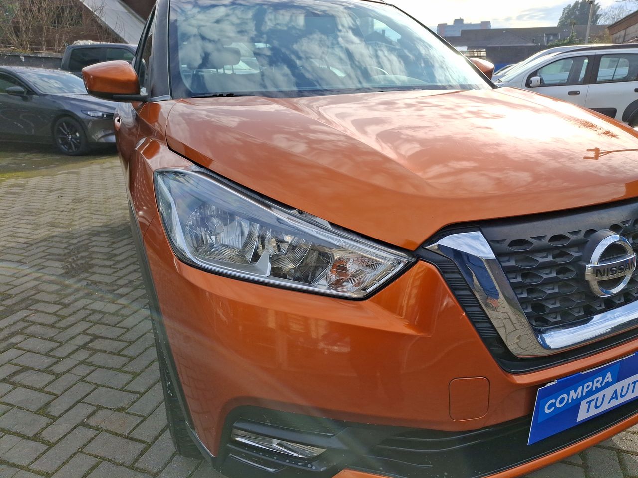 NISSAN - 18