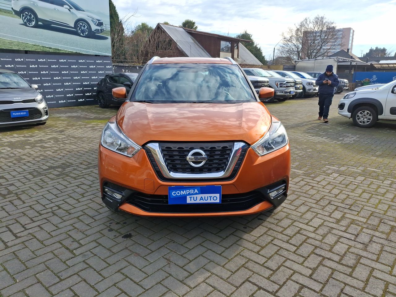 NISSAN - 2