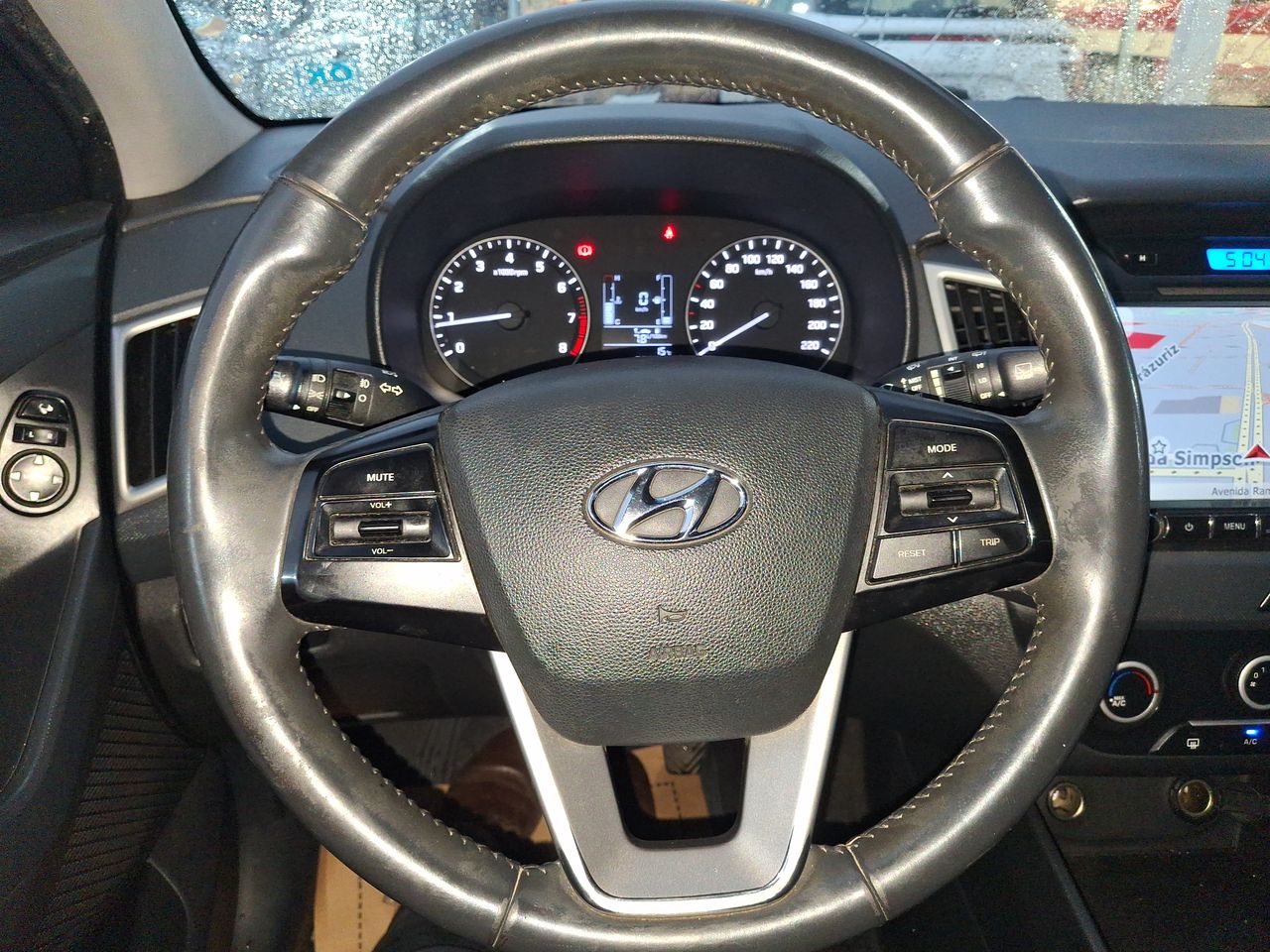 HYUNDAI - 16