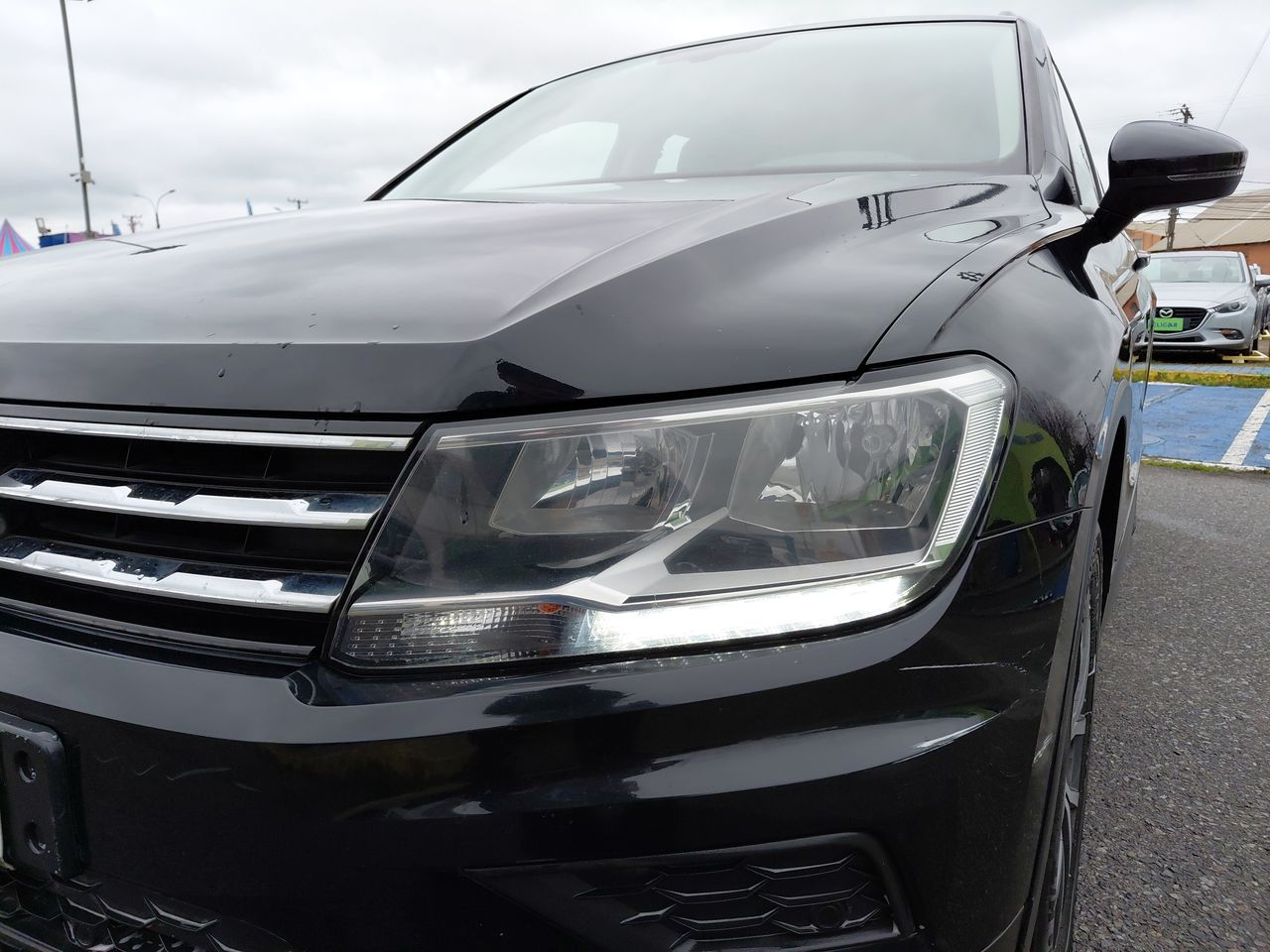 Volkswagen Tiguan — foto 10 de 23