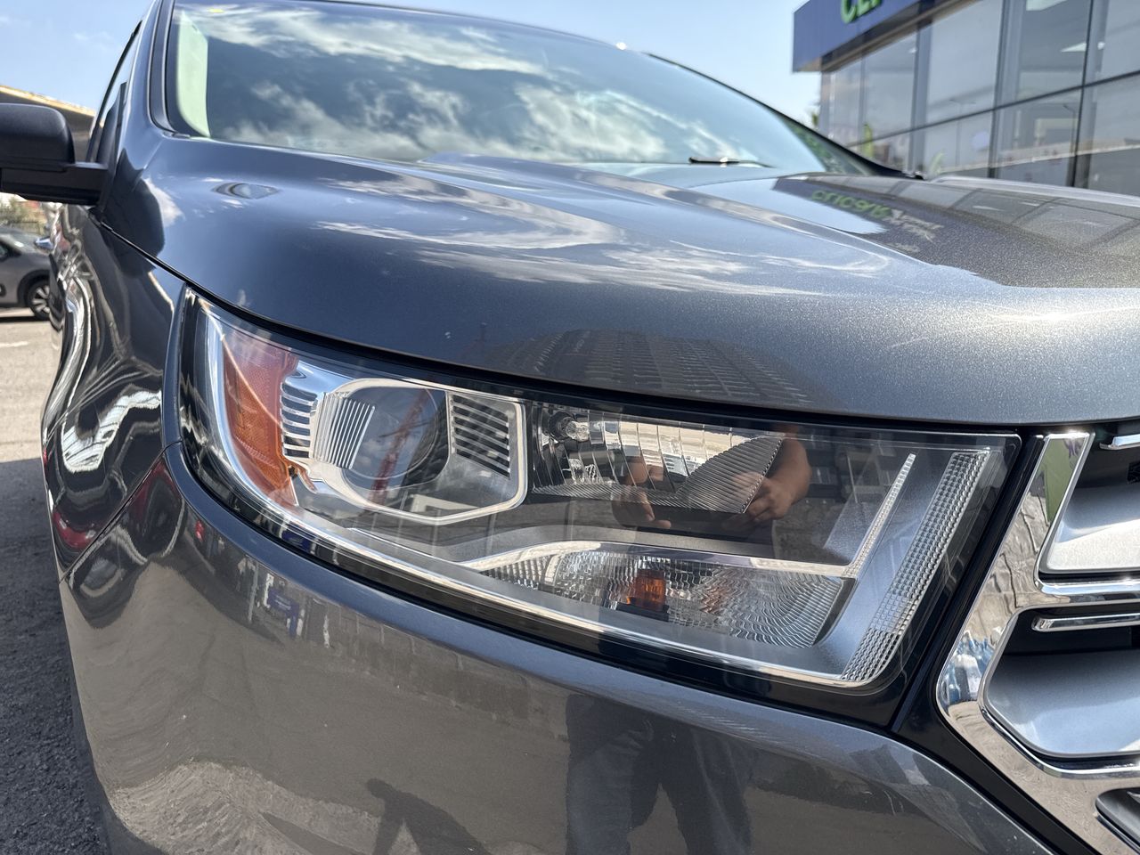 Ford Edge — foto 19 de 34