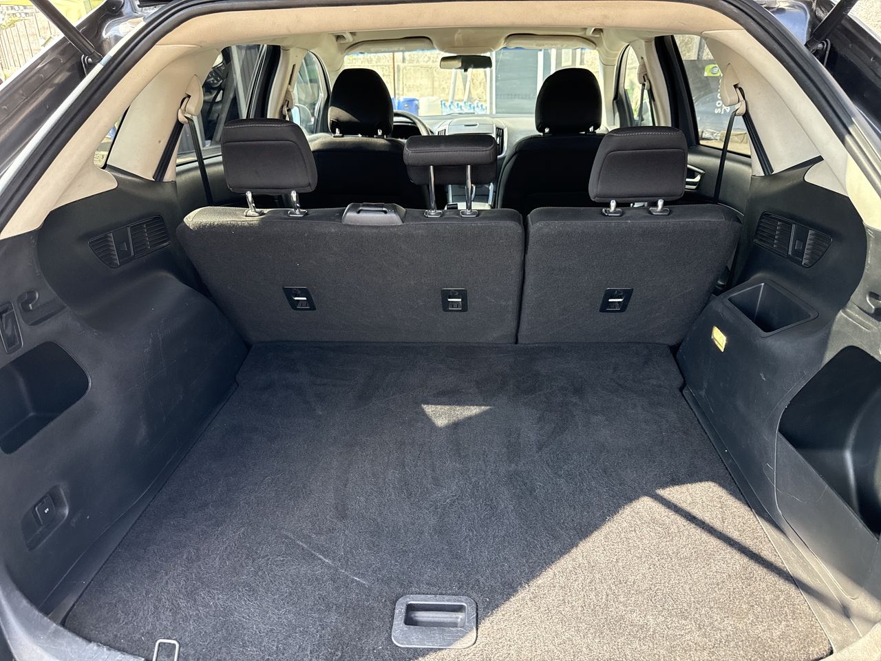 Ford Edge — foto 21 de 34