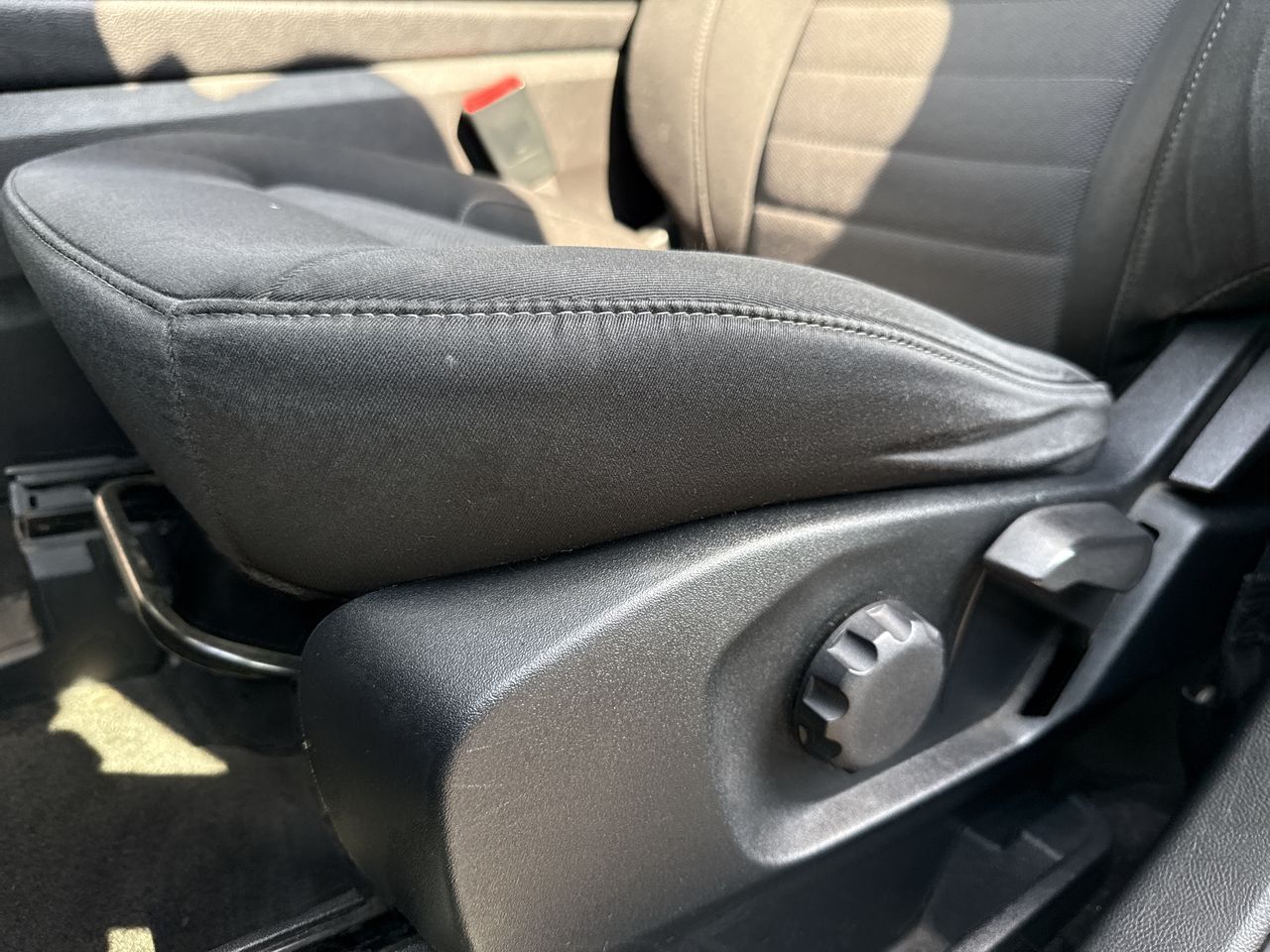 Ford Edge — foto 23 de 34