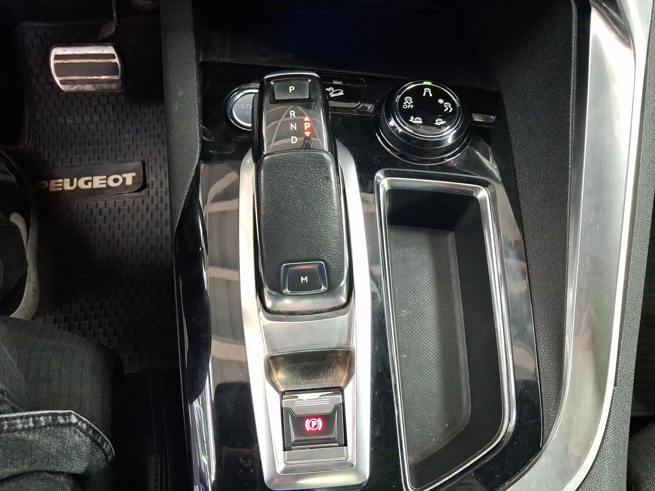 Audi Q5 — foto 30 de 32