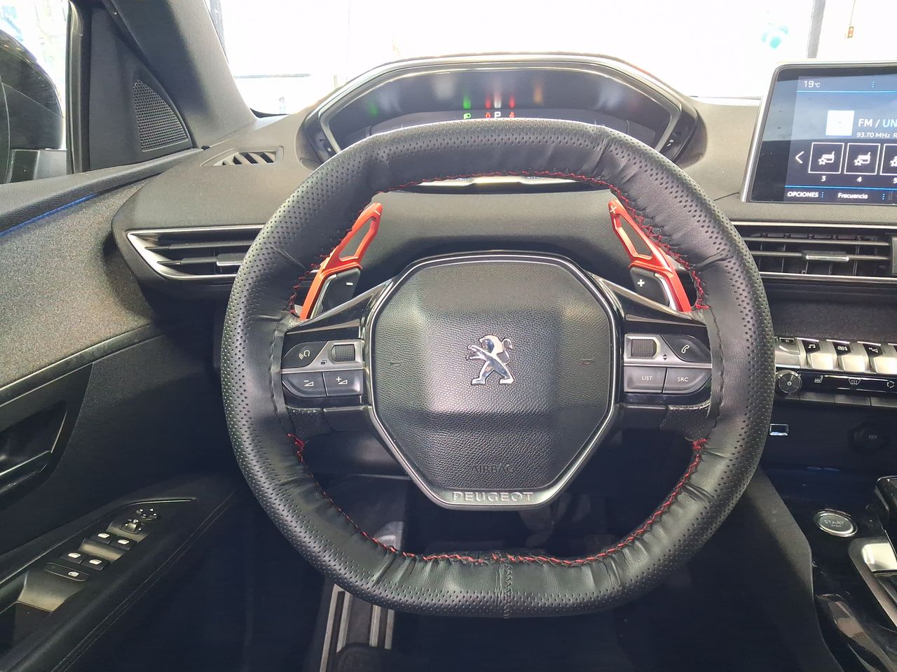 Audi Q5 — foto 24 de 32