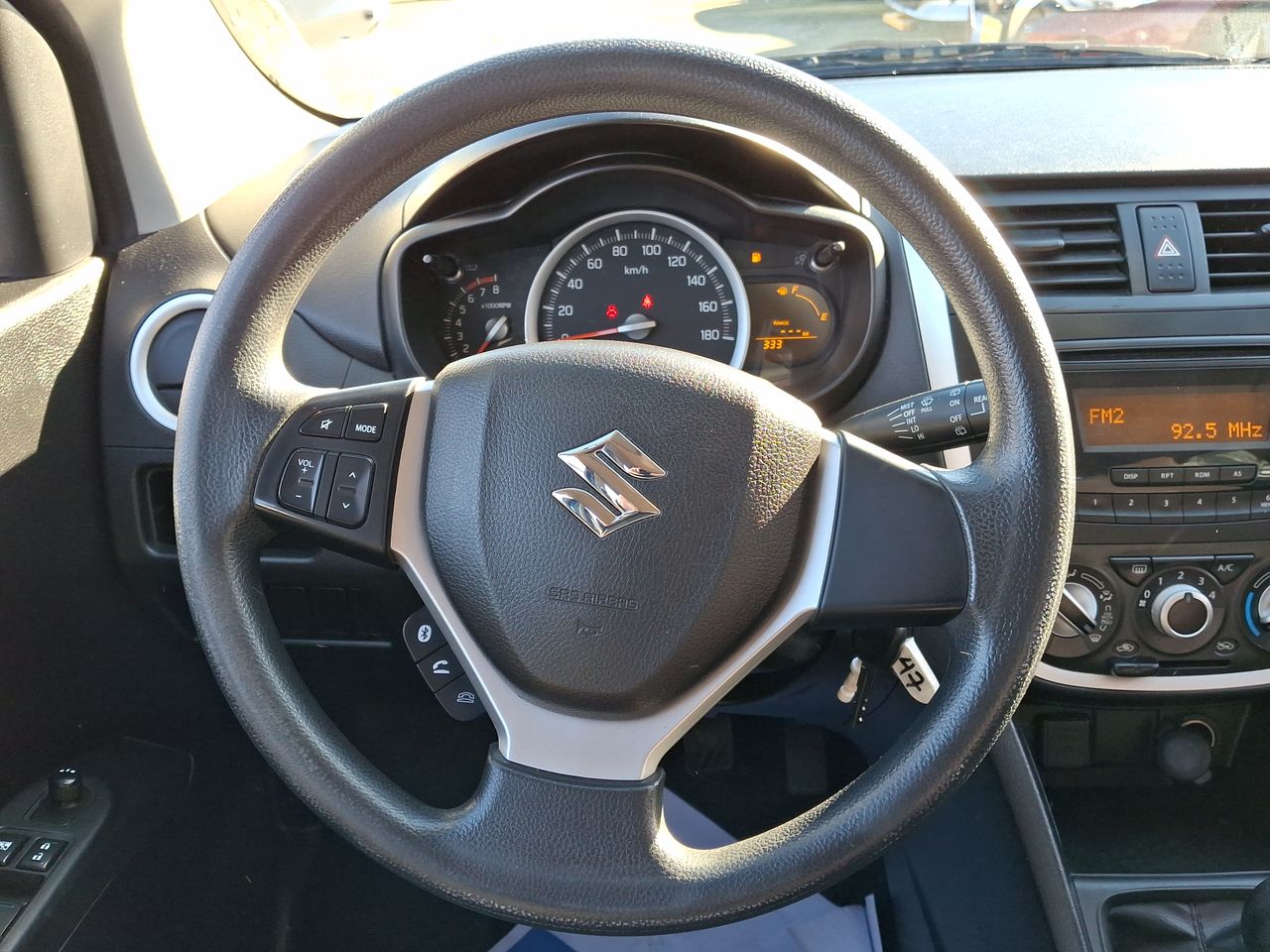 SUZUKI - 25